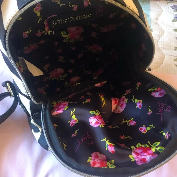 Betsey Johnson Black and White Heart Embellished Backpack - Picture 6 of 12